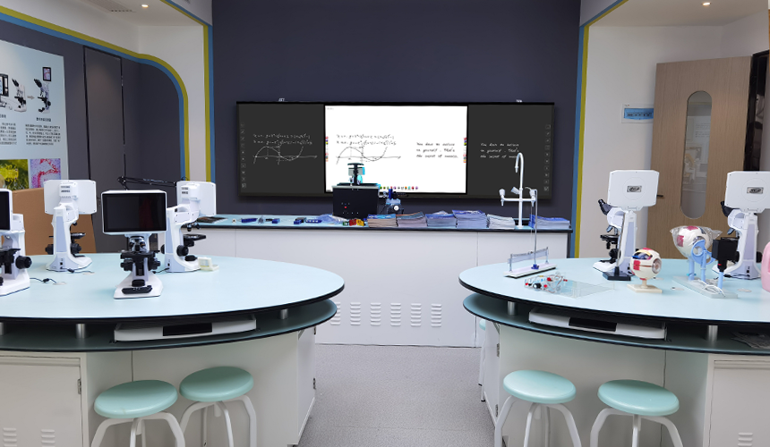 智慧黑板引領教育新潮流，多點觸控功能成標配